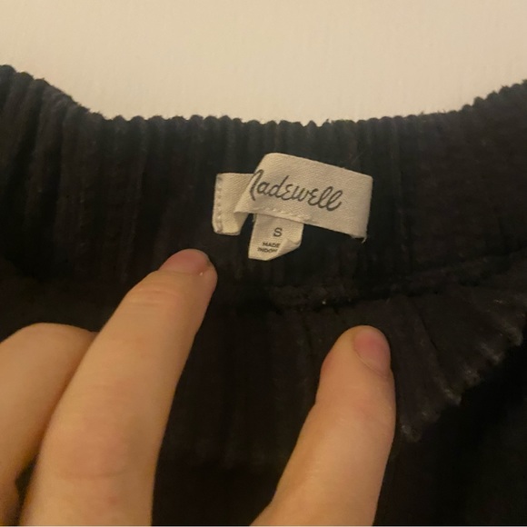 Black Crepe Huston Pull-On Crop Pants size Small - Picture 4 of 7